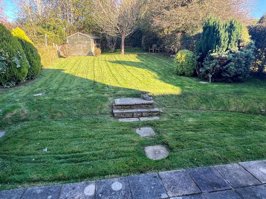 Property photo 3 of 23