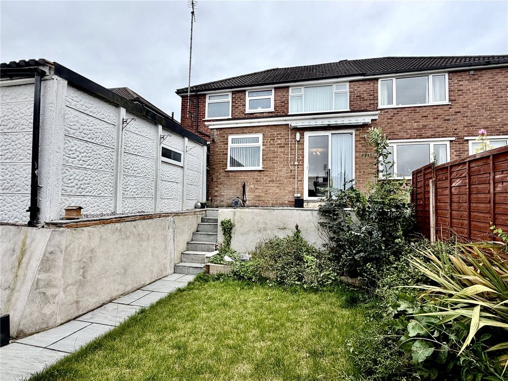 Property photo 3 of 18 Picture No. 05