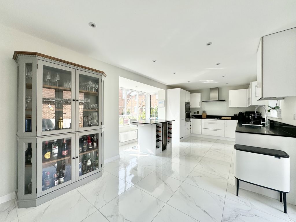 Property photo 3 of 29 Akeman Residential