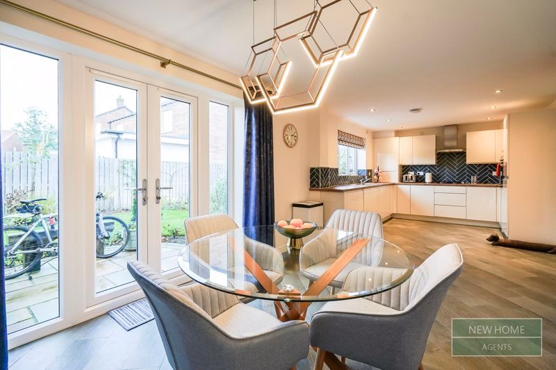 Property photo 2 of 21 Photo 15