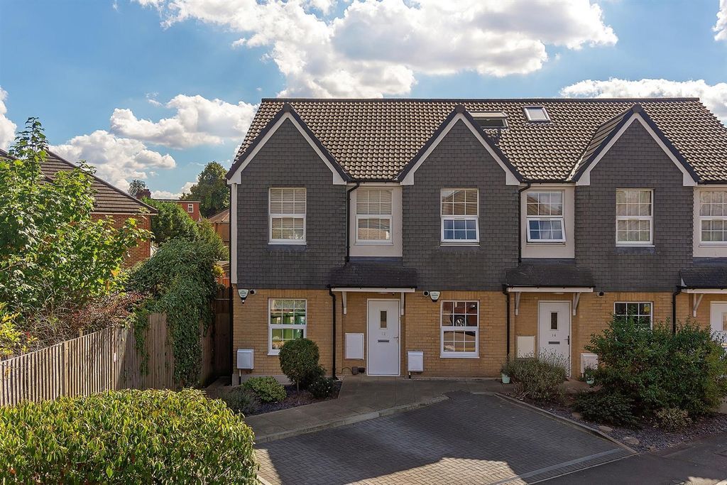 Property photo 1 of 22 Bivu3Ljihey6Pzesfow2Yw.Jpg