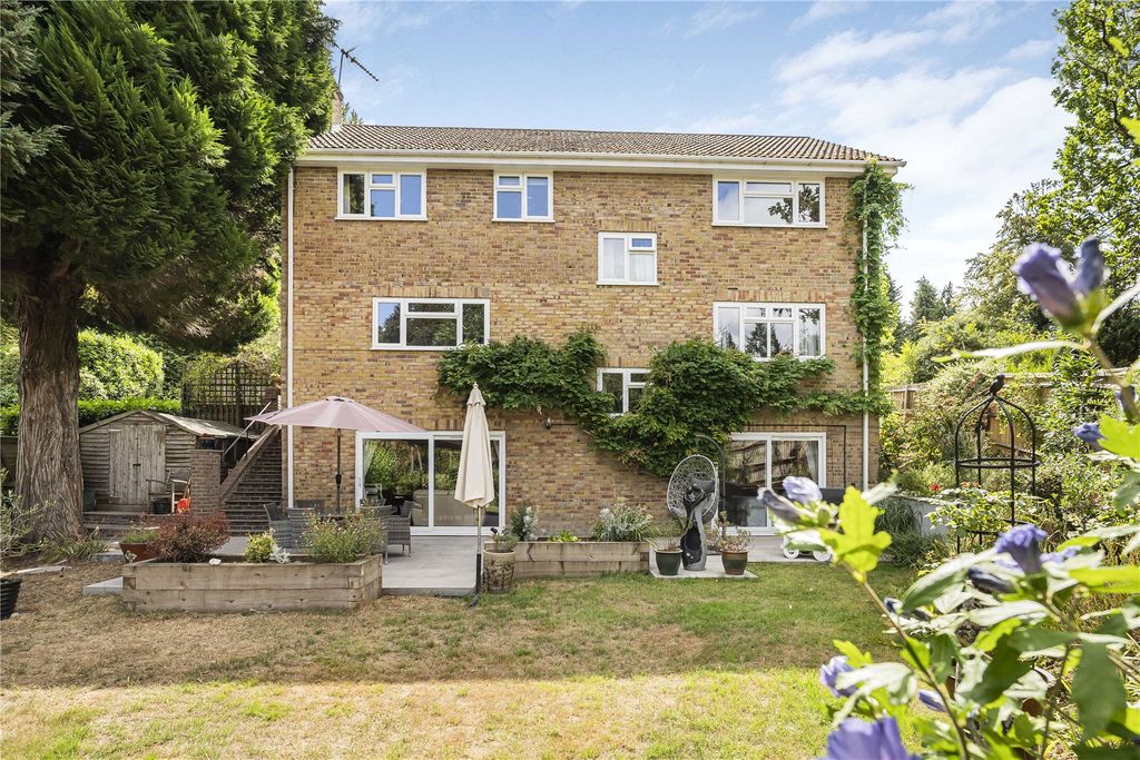 Property photo 2 of 30 Picture No. 72