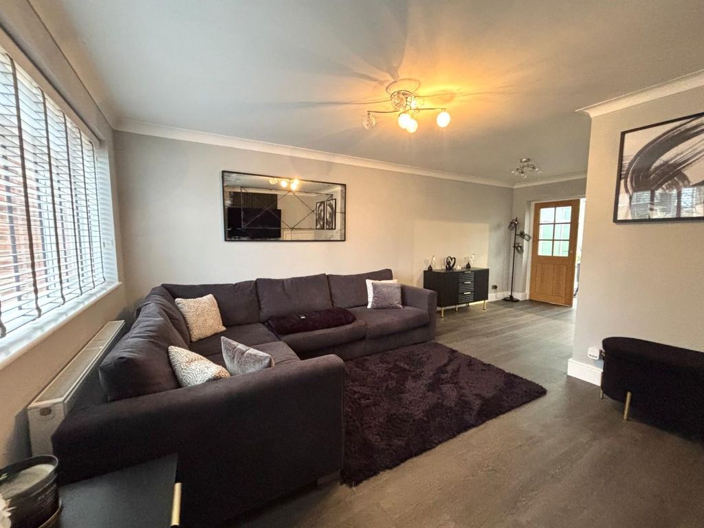 Property photo 2 of 11 Img_9066.Jpeg