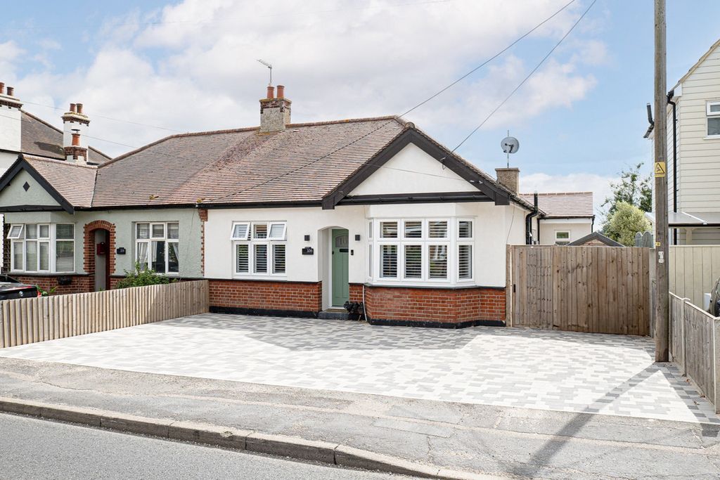 Property photo 1 of 24