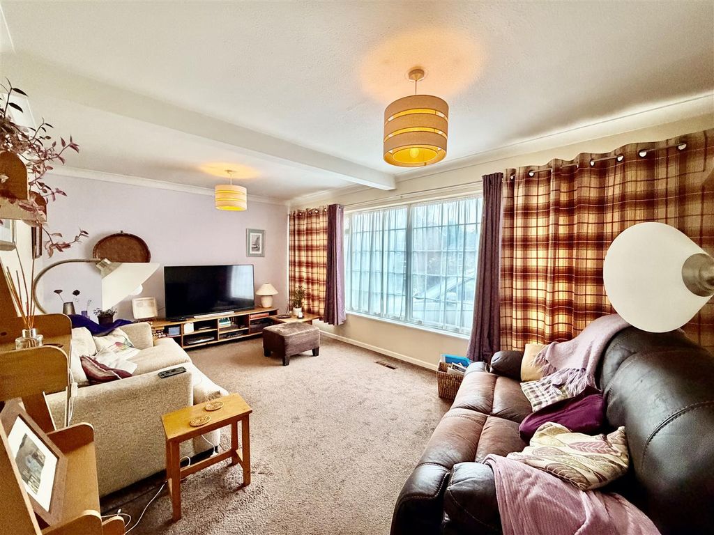 Property photo 2 of 23 2