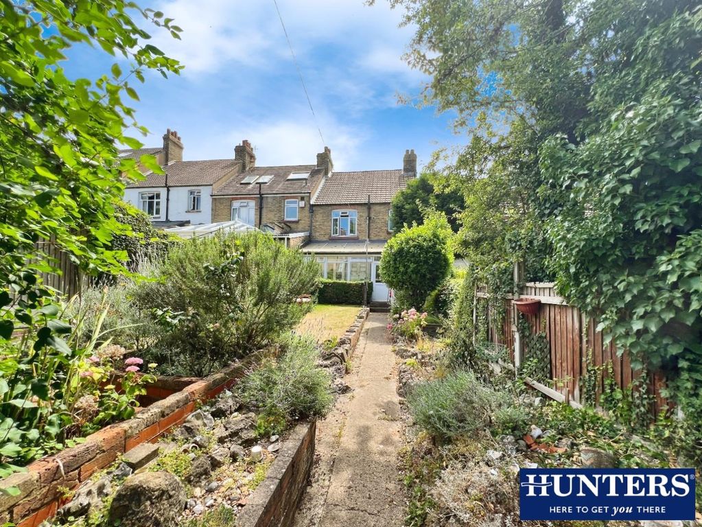 Property photo 3 of 13