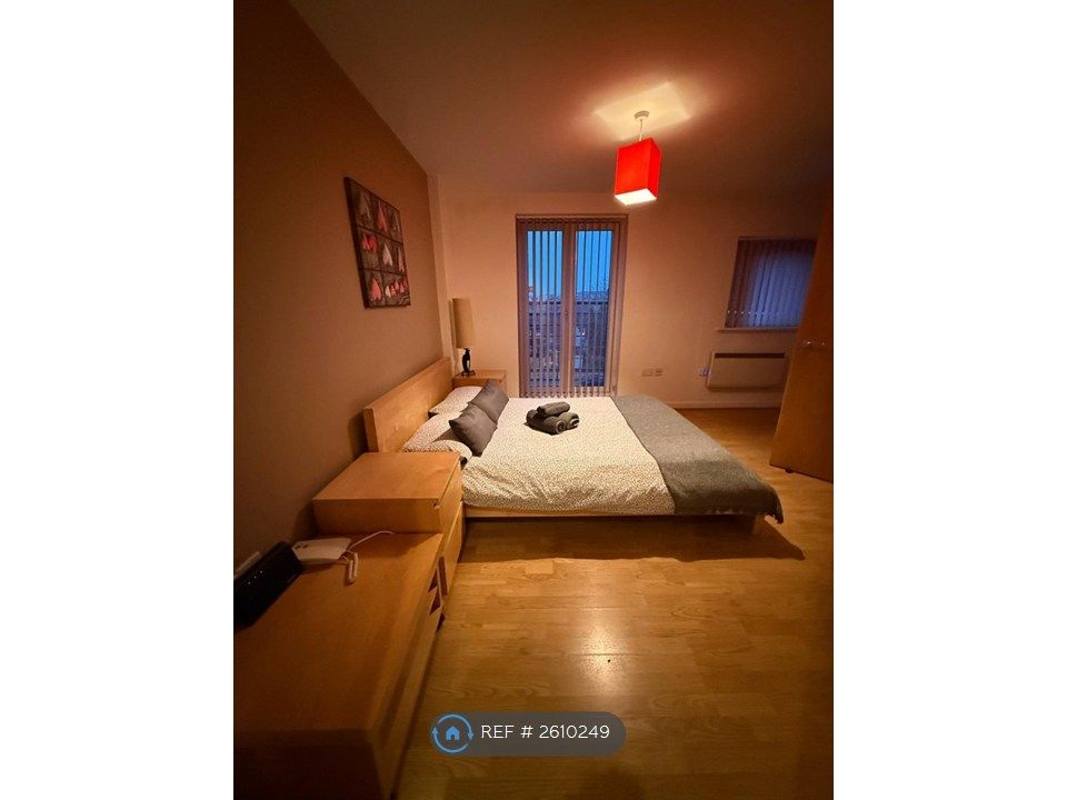 Property photo 1 of 15 Bedroom
