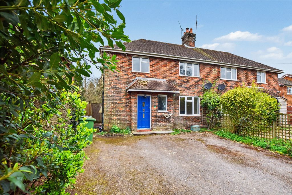 Property photo 1 of 12 External