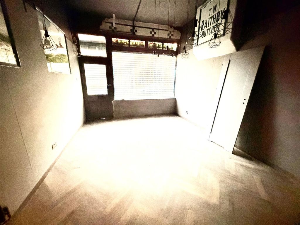 Property photo 3 of 4 Tempimagee2Npb8.Jpg