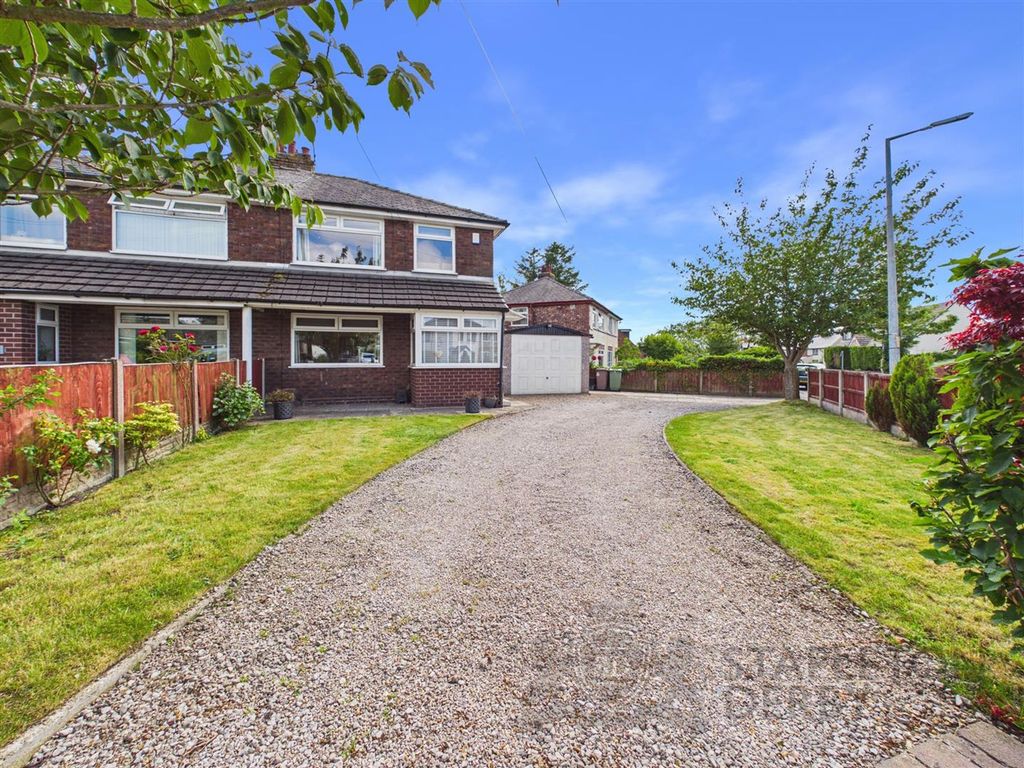Property photo 3 of 18 Cam04645G0-Pr0050-Still017.Jpg