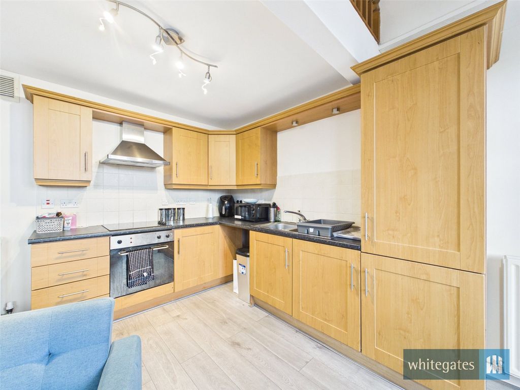 Property photo 3 of 15 Picture No. 05