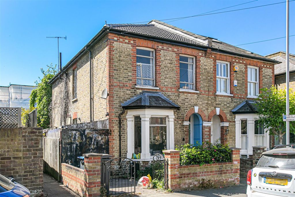 Property photo 1 of 16