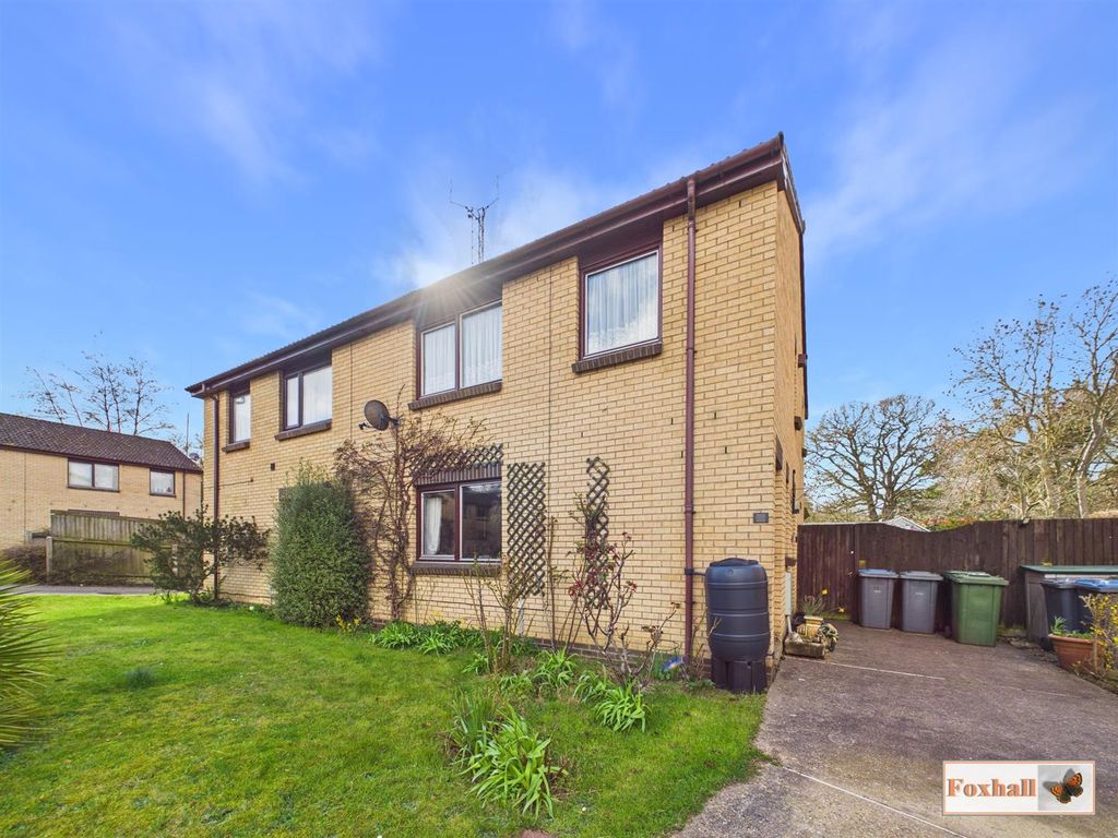 Property photo 1 of 23 Front Garden