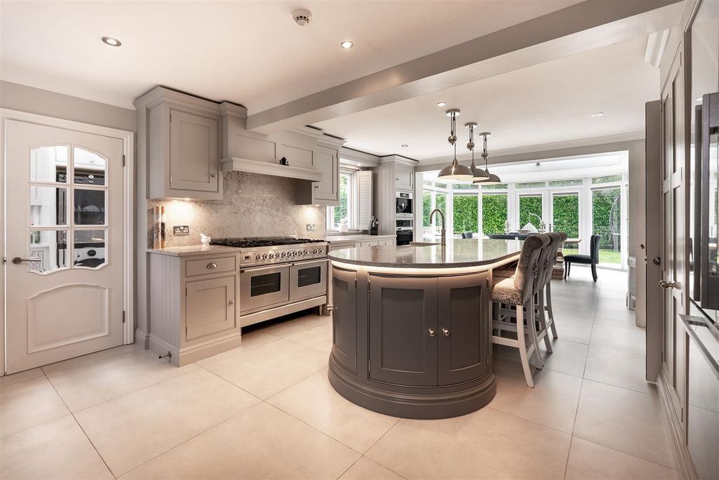 Property photo 2 of 56 The Laurels-29.Jpg