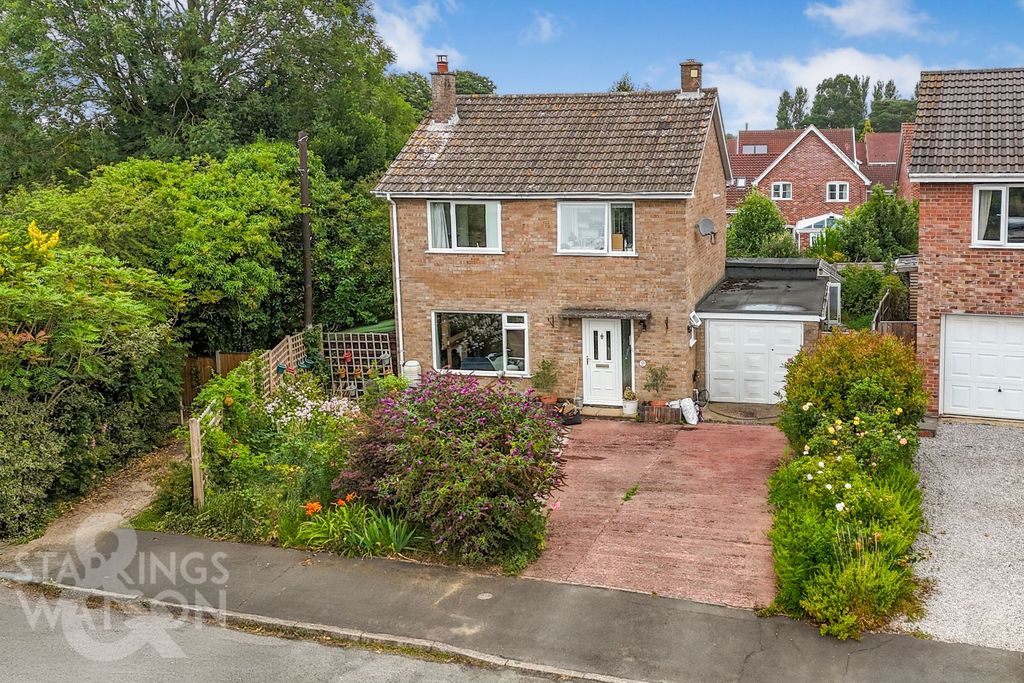 Property photo 1 of 22