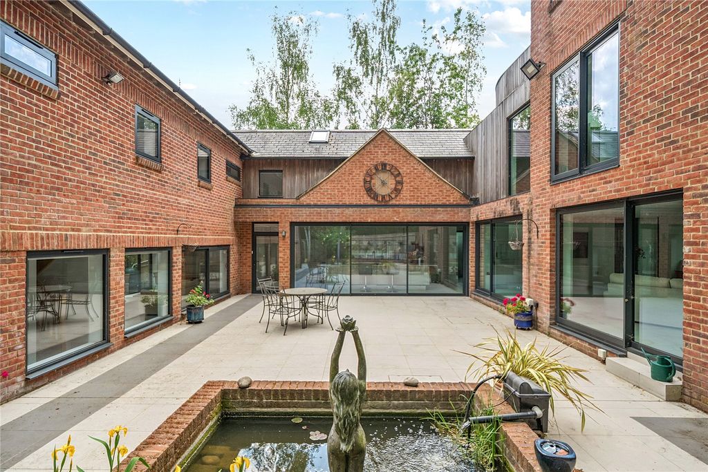 Property photo 1 of 18 Picture No. 29