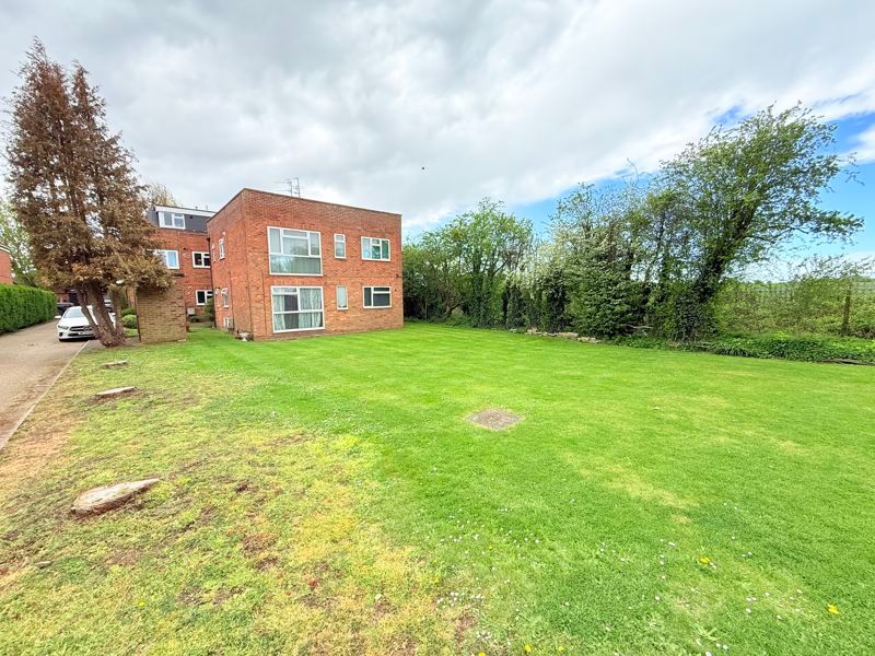 Property photo 2 of 9 Photo 2