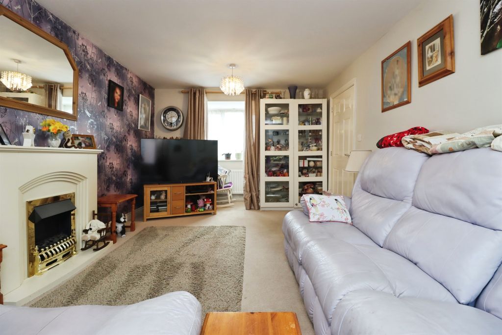 Property photo 3 of 20