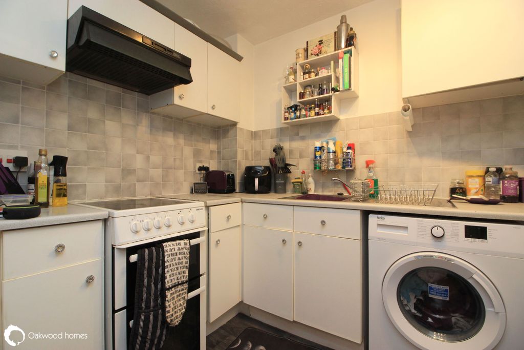 Property photo 3 of 12 Photo