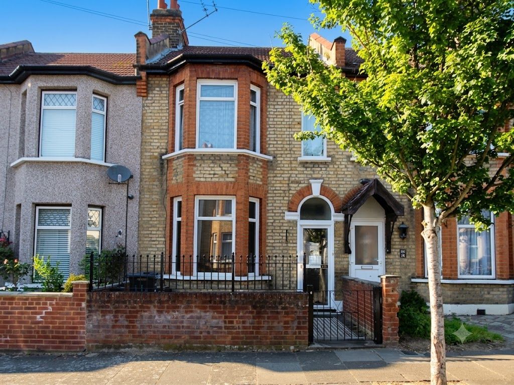 Property photo 1 of 14