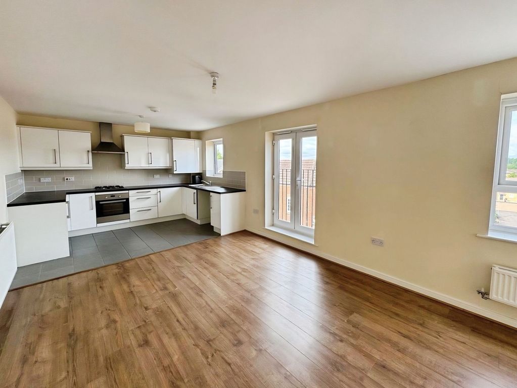 Property photo 2 of 6