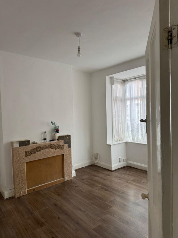 Property photo 3 of 15 Gallery