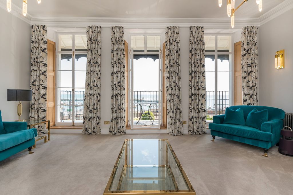 Additional image 4 of 7 bed terraced house for saleNelson Crescent, Ramsgate CT11