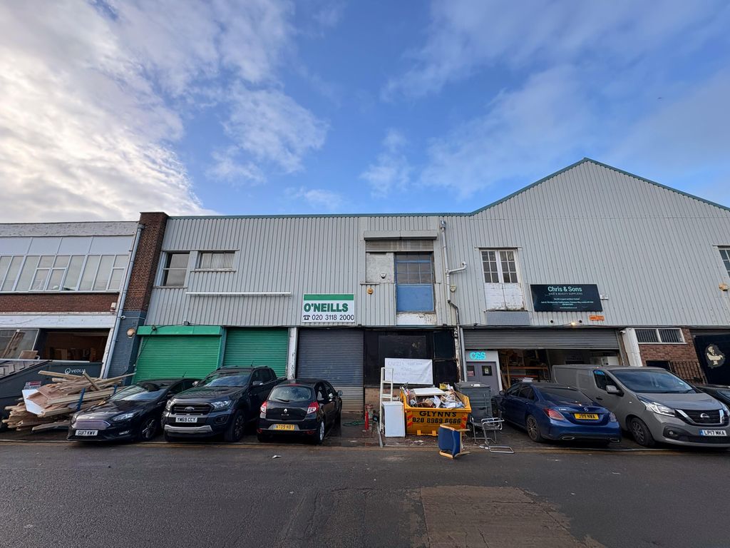 Property photo 1 of 8 Image00020.Jpeg