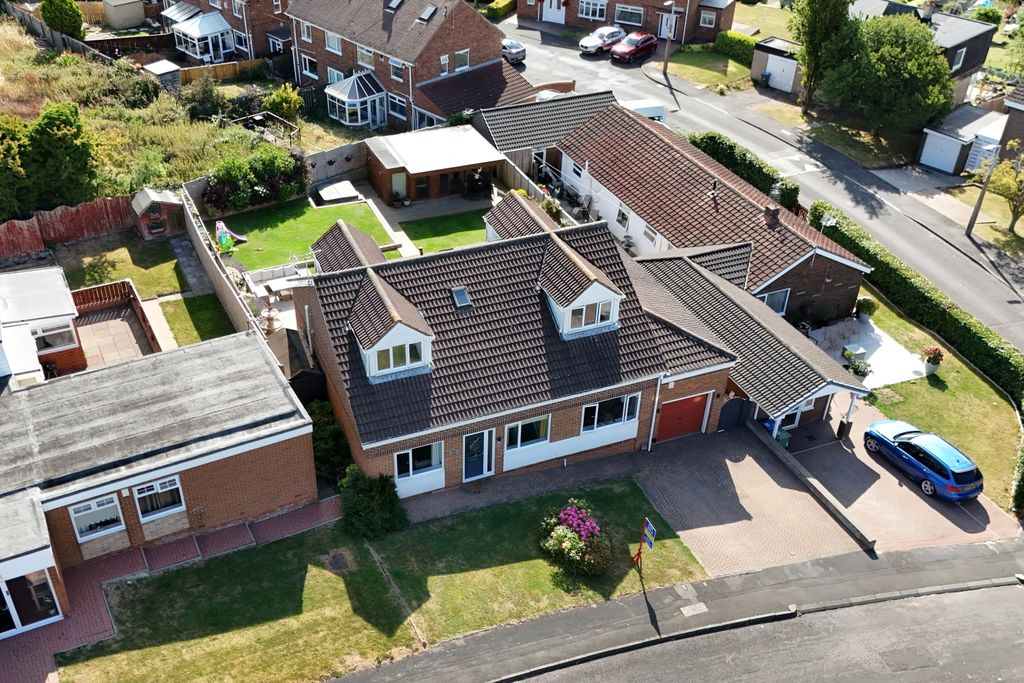Property photo 3 of 34 Img_1658