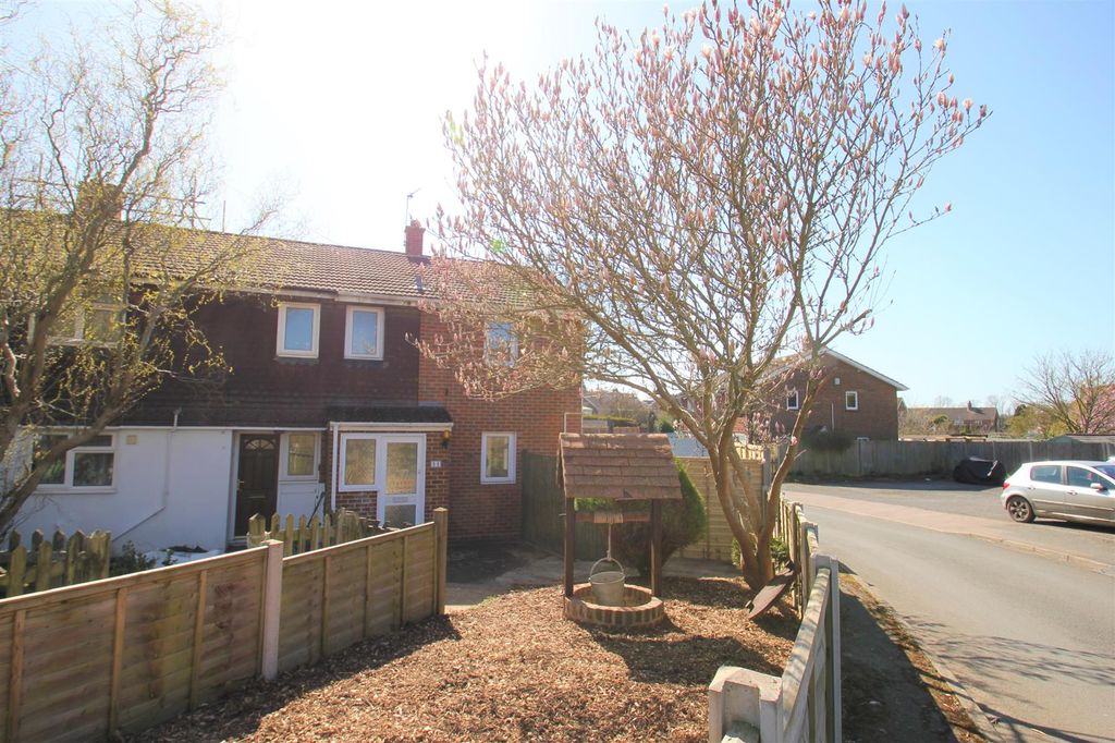 Property photo 1 of 10 External Front (2).Jpg