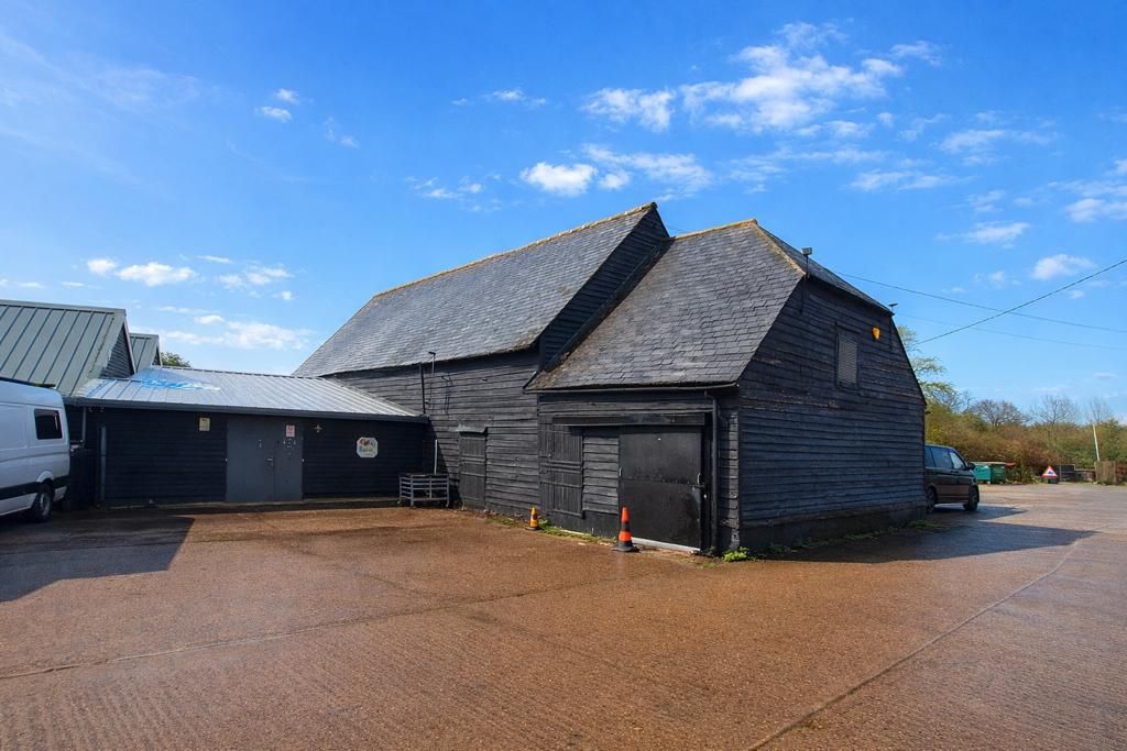 Property photo 1 of 7 Photo 1