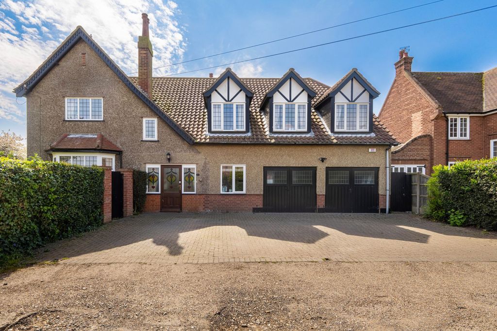 Property photo 1 of 28