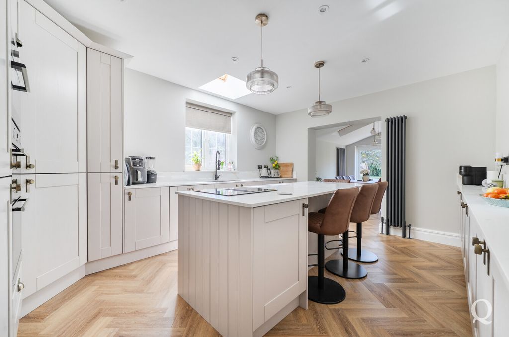 Property photo 3 of 36 Dd7158E4-Ac38-4d2...