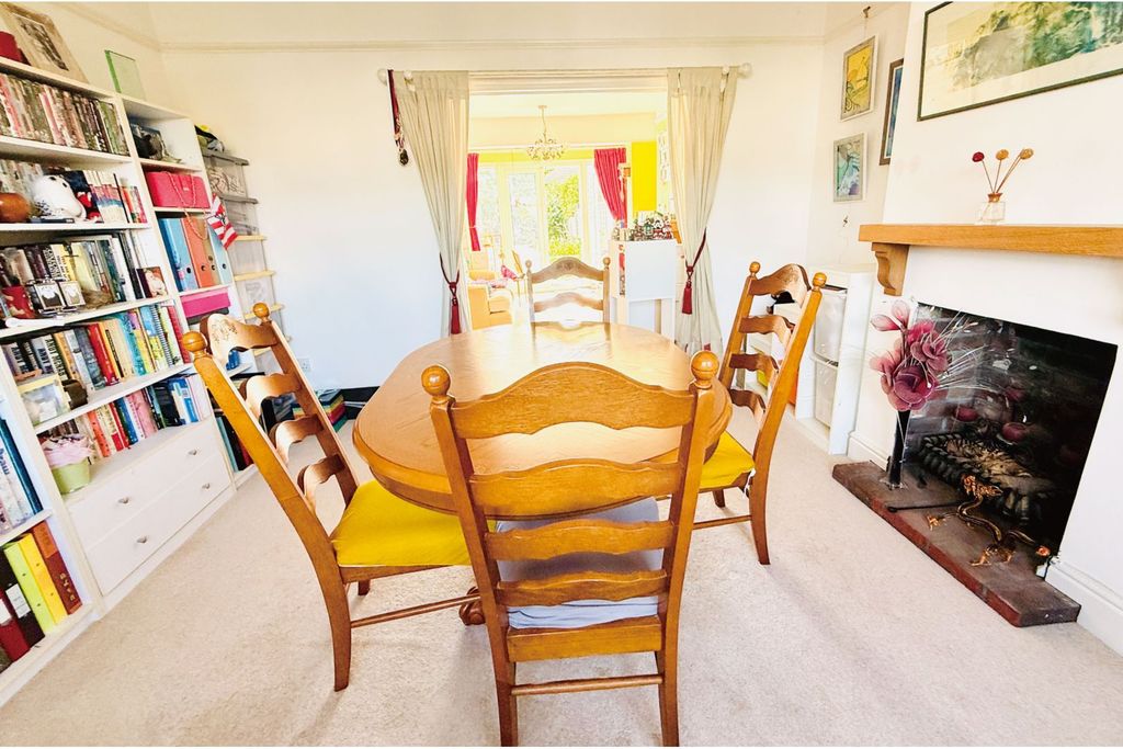Property photo 3 of 16 Dining Room / Study