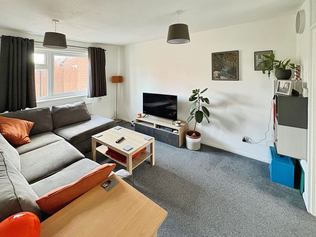 Property photo 3 of 7 9c6F9F0F-Img_2451