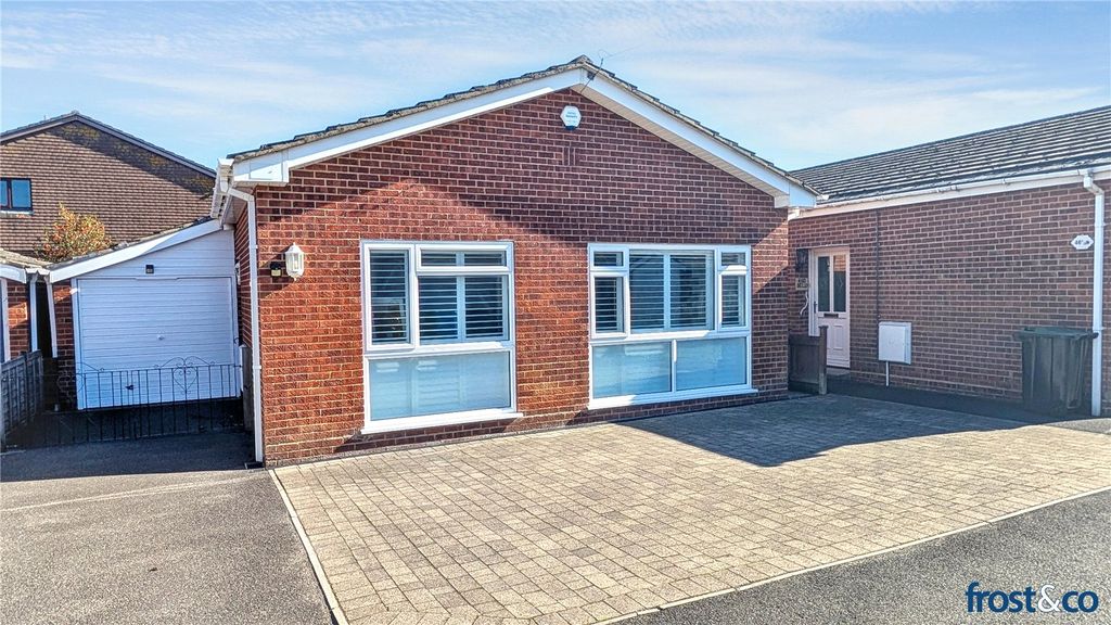 Property photo 1 of 13 Wayne Road