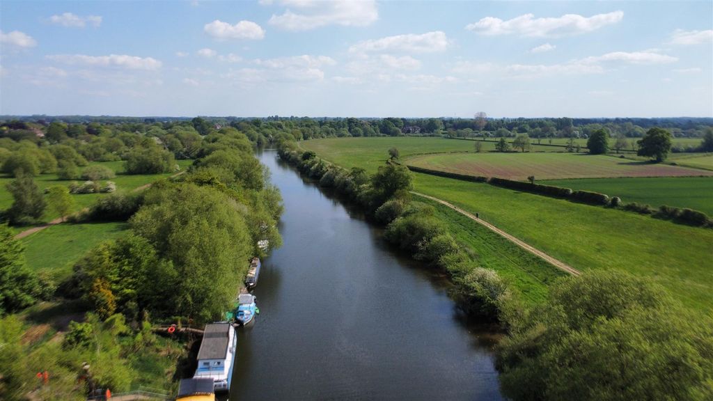 Property photo 2 of 10 Image1.Jpeg