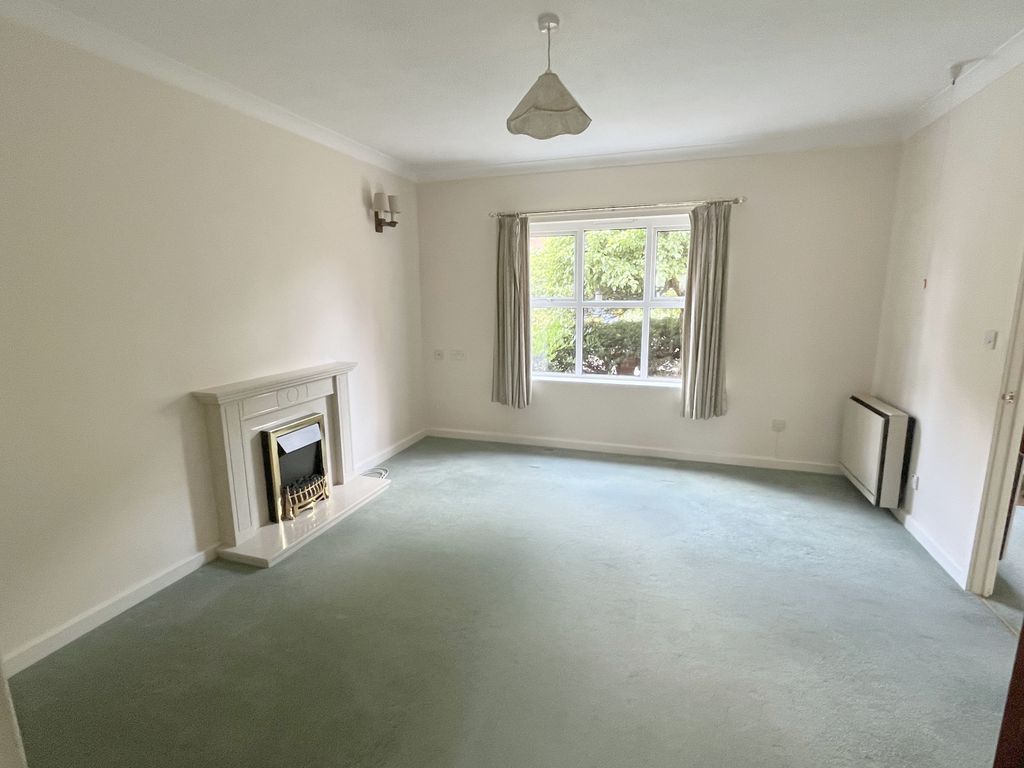 Property photo 3 of 13 Gallery