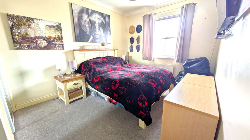 Additional image 14 of 1 bed flat for sale23 Polkyth Parade, Carlyon Road, St. Austell, Cornwall PL25