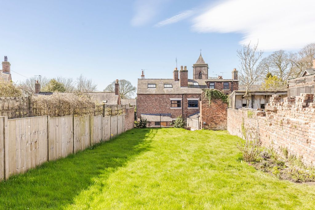 Property photo 3 of 23