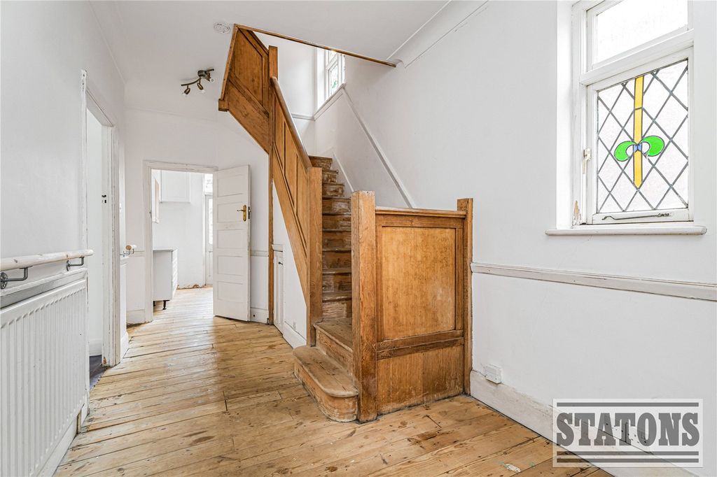 Property photo 2 of 18 Picture No. 09