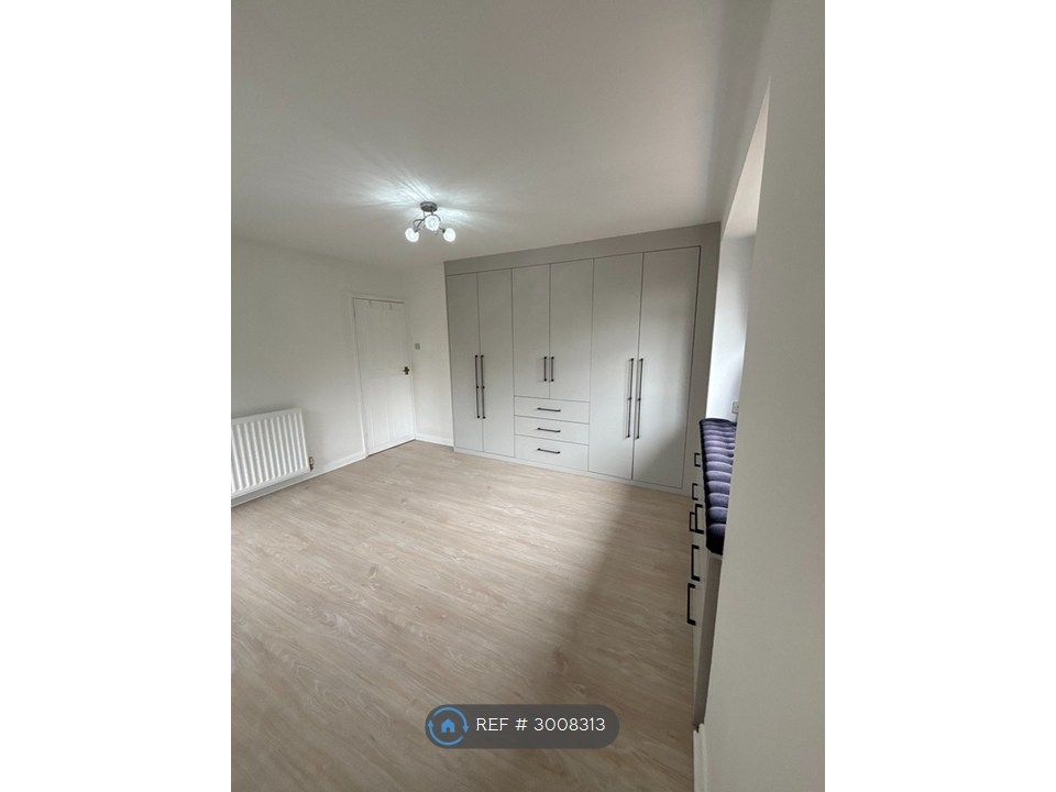 Property photo 3 of 18 Main Bedroom With Fitted Wardrobes