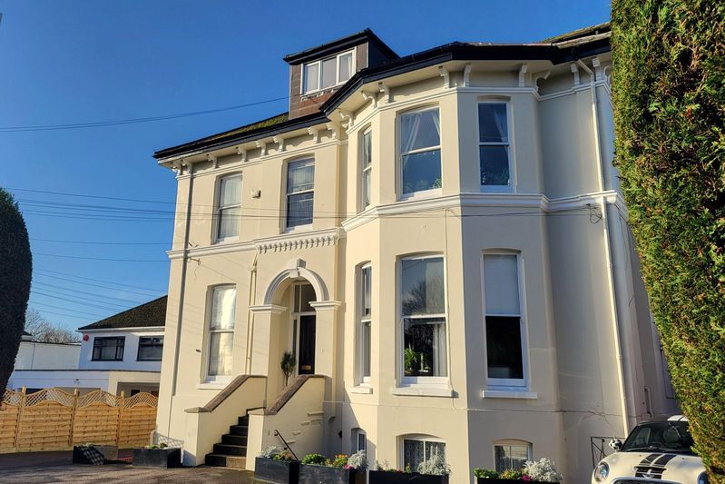 Property photo 1 of 17 33 St Stephens Road