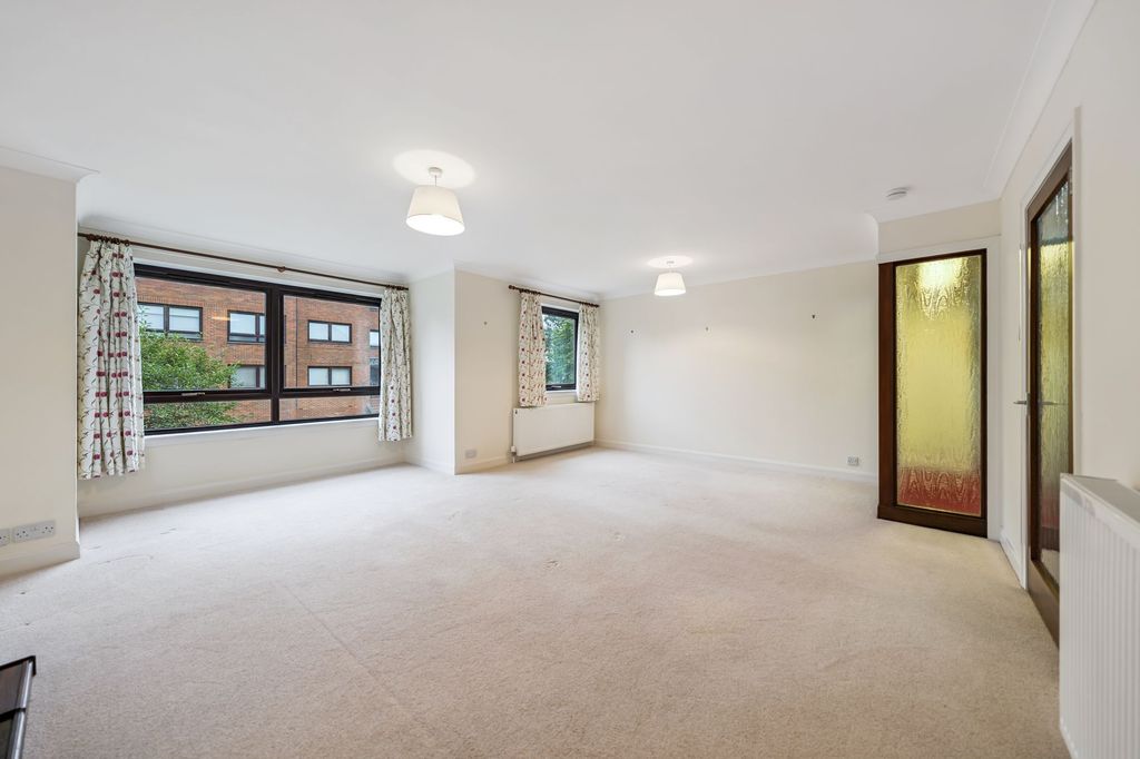 Property photo 2 of 24