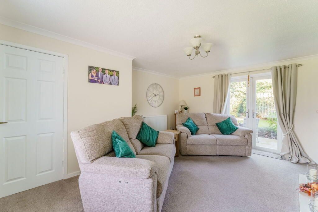 Property photo 2 of 19