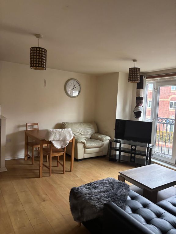 Property photo 2 of 3