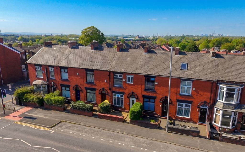 Property photo 1 of 13 Middleton Road - Ewemove - Drone Photo