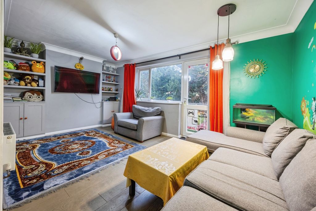 Property photo 1 of 17 Photo