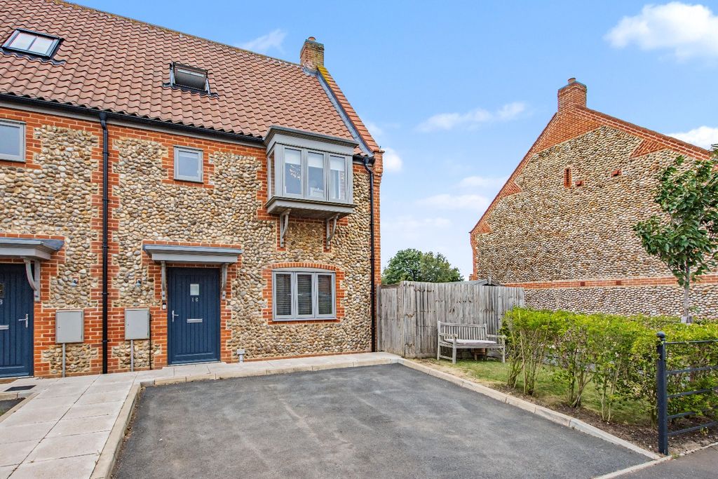 Property photo 1 of 16 5300020