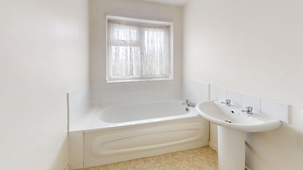 Additional image 10 of 1 bed property for saleStraits, Portland, Dorset DT5
